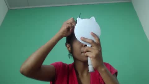 avalericherrycm101 online show from November 18, 2025, 2:28 am