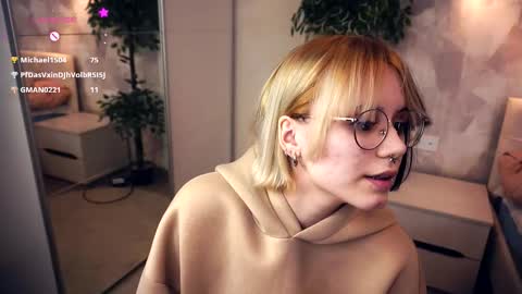 Snapshot of avaobierne chatting on January 31, 2026, 7:11 pm avaobierne online show from January 31, 2026, 7:11 pm