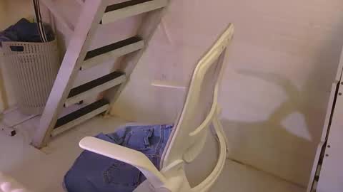 Rhian online show from April 14, 2026, 2:56 pm