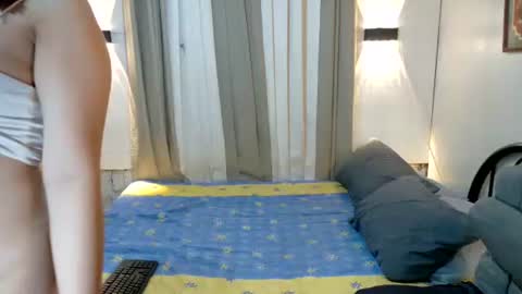 avery_7 online show from September 19, 2025, 7:43 am