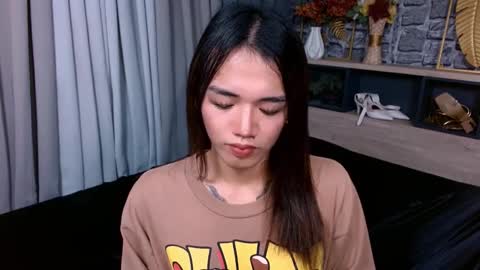 Avery online show from February 16, 2026, 9:33 pm