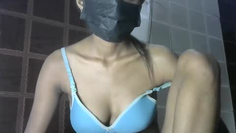 avery_lust01 online show from March 27, 2026, 5:46 am