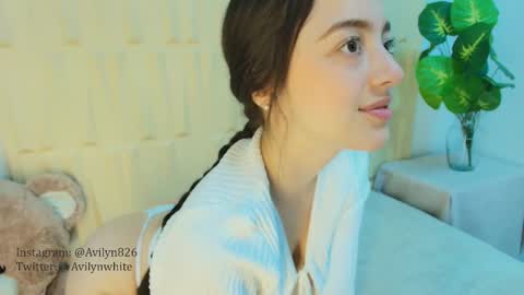 Snapshot of avilyn chatting on February 21, 2026, 4:19 pm Avilyn online show from February 21, 2026, 4:19 pm