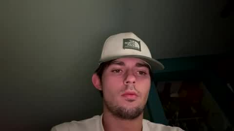 Herjobistables online show from March 6, 2026, 1:24 am