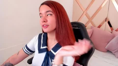 Avril  online show from February 2, 2026, 11:53 am