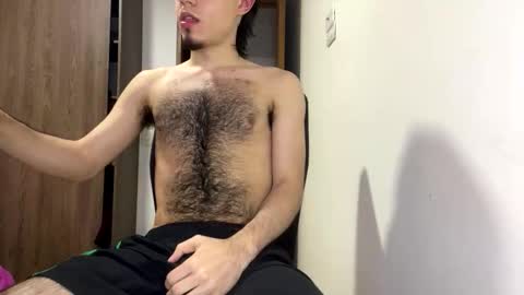 AndrewXxl independent online show from November 20, 2025, 10:31 pm