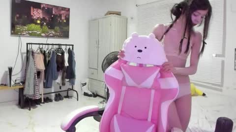 Snapshot of awa_katy chatting on February 11, 2025, 10:07 pm katy online show from February 11, 2025, 10:07 pm