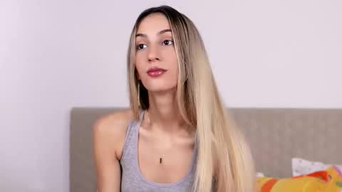 awalynch online show from October 21, 2025, 7:53 am