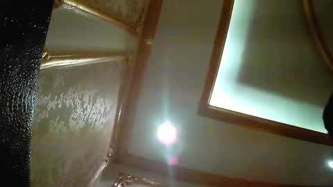 awardy3211 online show from January 6, 2025, 10:26 pm