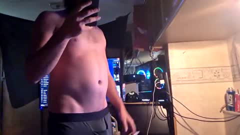 Snapshot of awe762 chatting on May 24, 2026, 10:04 pm awe762 online show from May 24, 2026, 10:04 pm