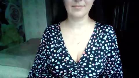 awesomeladyy online show from December 23, 2024, 8:33 am