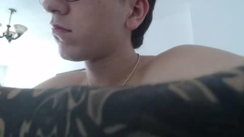 axel__master online show from June 12, 2026, 3:33 pm