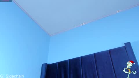 Axel cifer online show from December 13, 2024, 2:21 am