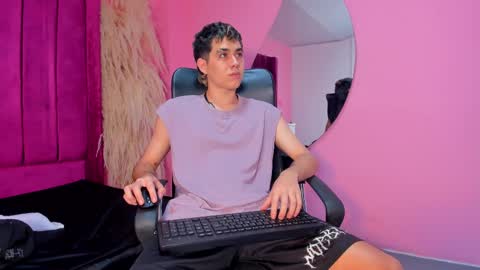 Axel cifer online show from February 27, 2025, 5:15 pm