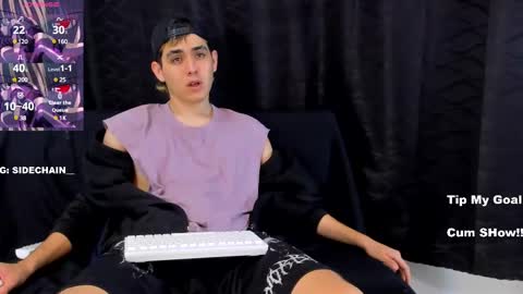 Axel cifer online show from March 10, 2025, 10:02 pm