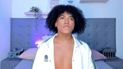 AXEL  online show from June 13, 2026, 11:24 pm