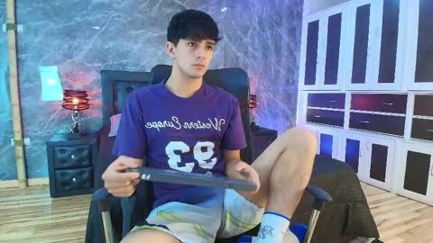Snapshot of axel_draven chatting on April 28, 2026, 11:48 am axel_draven online show from April 28, 2026, 11:48 am
