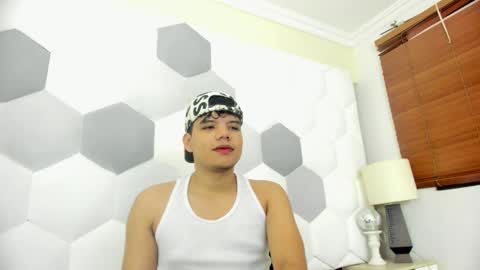 Snapshot of axel_forte chatting on February 2, 2026, 1:21 pm Axel Forte online show from February 2, 2026, 1:21 pm