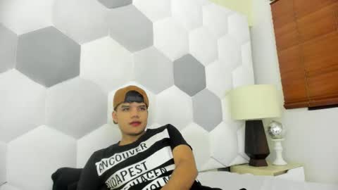 Snapshot of axel_forte chatting on February 9, 2026, 1:04 pm Axel Forte online show from February 9, 2026, 1:04 pm