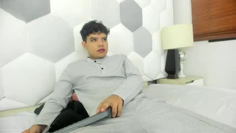 Snapshot of axel_forte chatting on February 21, 2026, 1:01 pm Axel Forte online show from February 21, 2026, 1:01 pm