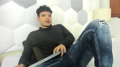 Snapshot of axel_forte chatting on February 24, 2026, 1:09 pm Axel Forte online show from February 24, 2026, 1:09 pm