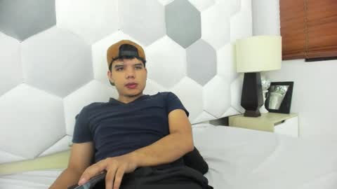 Snapshot of axel_forte chatting on March 3, 2026, 1:06 pm Axel Forte online show from March 3, 2026, 1:06 pm