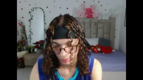 Snapshot of axel_fox7 chatting on June 15, 2026, 12:46 am Axel online show from June 15, 2026, 12:46 am