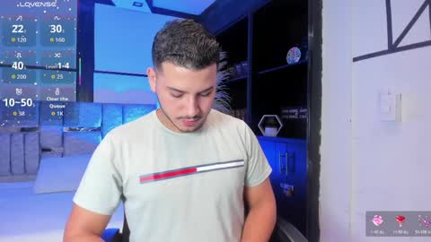 axel_grey_ online show from June 4, 2026, 5:13 am