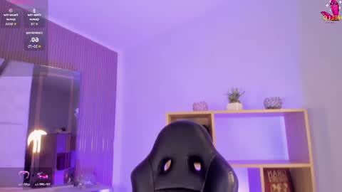 Snapshot of axel_grey_ chatting on June 10, 2026, 12:26 pm axel_grey_ online show from June 10, 2026, 12:26 pm