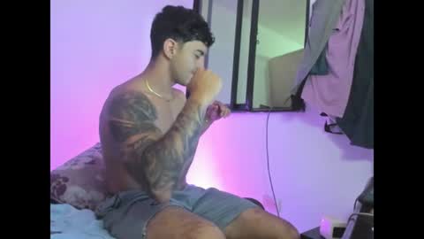 Snapshot of axel_hendrick chatting on July 3, 2026, 3:13 am axel_hendrick online show from July 3, 2026, 3:13 am