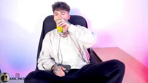 Axel online show from February 27, 2026, 3:39 am