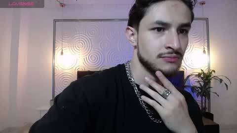 Snapshot of axel_porn_ chatting on June 1, 2026, 12:51 pm Axel online show from June 1, 2026, 12:51 pm