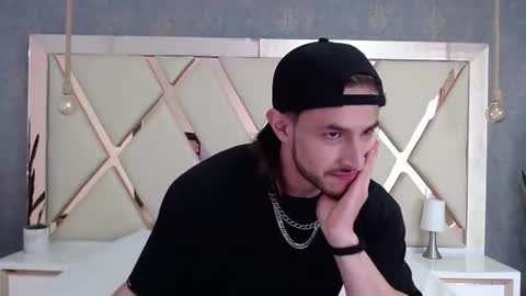 Snapshot of axel_porn_ chatting on July 9, 2026, 12:26 am Axel online show from July 9, 2026, 12:26 am