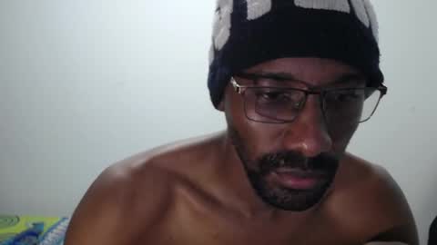 axel rios online show from November 2, 2025, 2:03 am