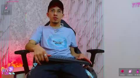 AXEL  online show from February 16, 2026, 12:12 pm