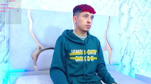 AXEL  online show from February 17, 2026, 12:12 pm