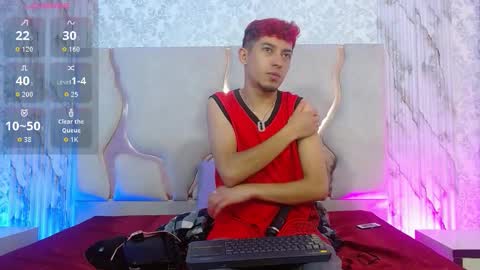 AXEL  online show from March 2, 2026, 7:10 pm