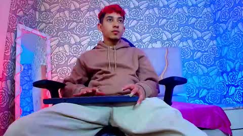 AXEL  online show from March 7, 2026, 6:49 pm