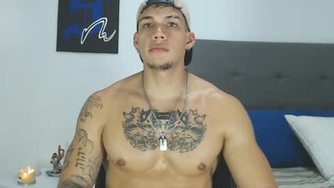 INDEPENDENT MODEL  online show from January 21, 2025, 5:16 am