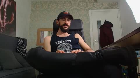 AxelColton online show from January 18, 2025, 2:02 pm