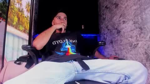 Axell Cross2 online show from March 24, 2026, 12:32 pm