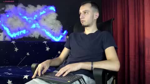 Axxel online show from November 29, 2025, 3:53 am