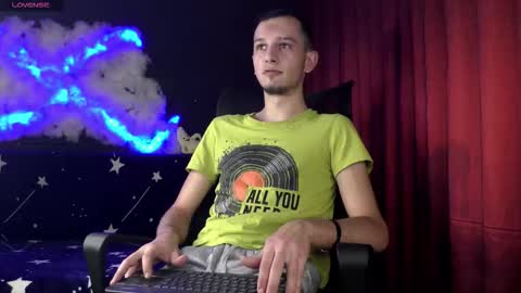 Axxel online show from December 4, 2025, 4:00 am