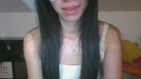 axue online show from July 24, 2026, 10:41 pm