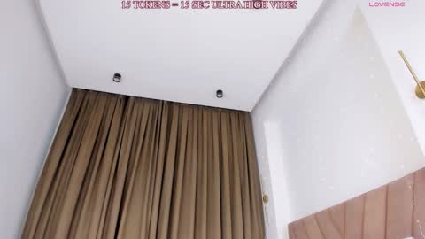 Anyanami online show from November 8, 2025, 5:12 pm