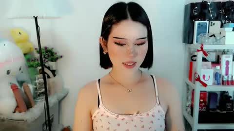 AYAHOSHILOVESYOU online show from February 14, 2026, 2:30 am