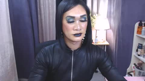Snapshot of ayamiller chatting on March 11, 2025, 9:56 am aya online show from March 11, 2025, 9:56 am
