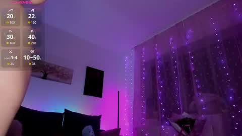 ayanadesiree online show from June 30, 2026, 7:04 pm