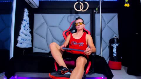 Ayden Miller online show from December 6, 2024, 6:15 am