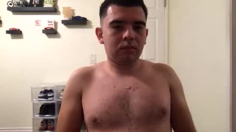 ayedude1 online show from November 17, 2025, 1:33 am
